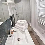 La Capte T2, A 2min De La Mer, Terrasse-wifi-parking Gratuit Appartement Hyères